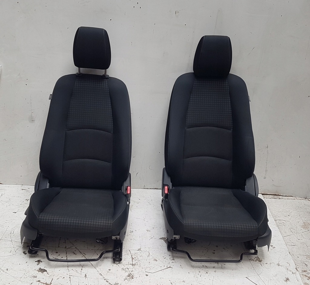 фото №1, Сиденье сиденья перед заднее сиденье задняя mazda 2 dj 14-