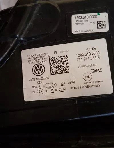 фото №9, Vw multivan t7 бампер капот лампа права iq led