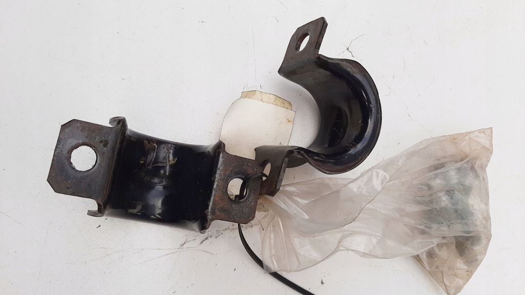 фото №8, Кронштейн кронштейн стабилизатора mazda 3