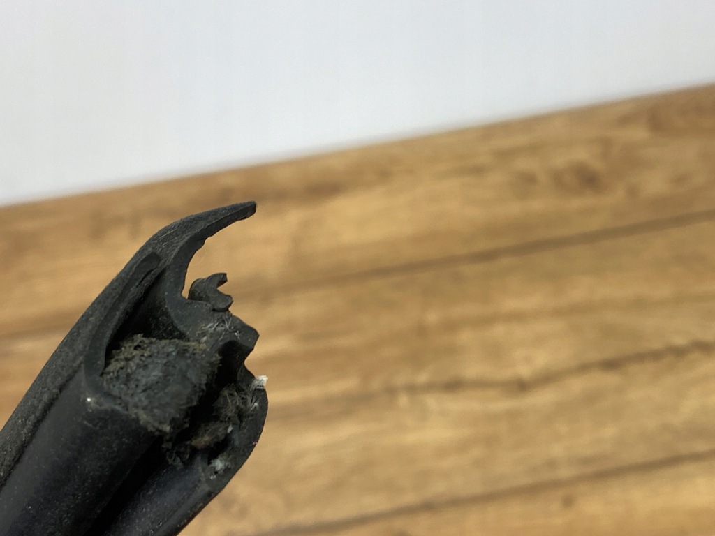 фото №8, Прокладка молдинг дверь левый перед dodge charger 2015+ usa