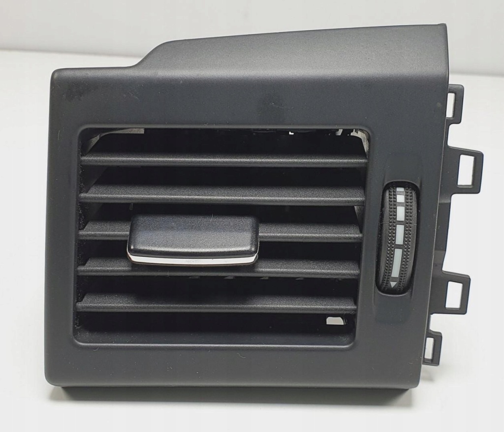 фото №1, Решётка обдув левая mercedes glk x204 a2048305554