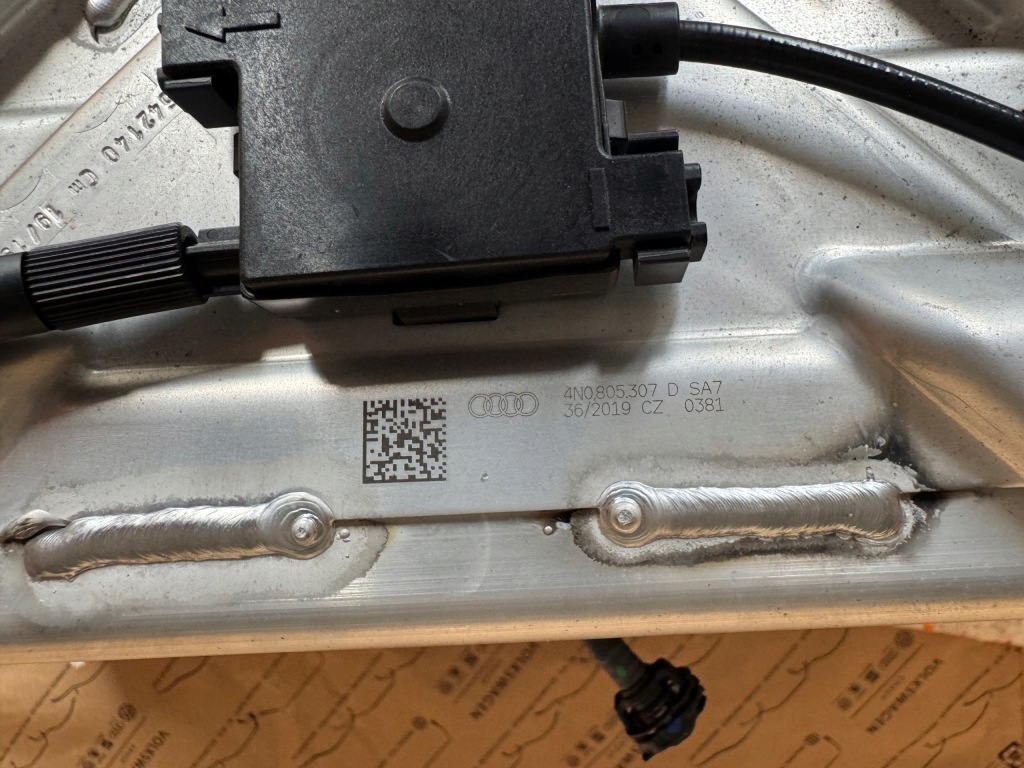 Audi a8 d5 4n0 4.0 60tfsi 338 kw 460km балка ремень перед радиатор вентилятор Доставка