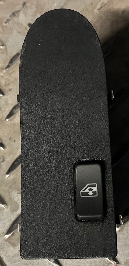 фото №1, Переключатель панель окон man tga 81.25806.7097