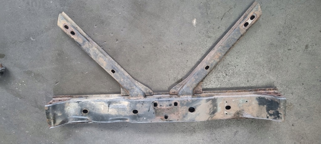 фото №1, Балка коробки navara d40 pathfinder r51 2007 rok