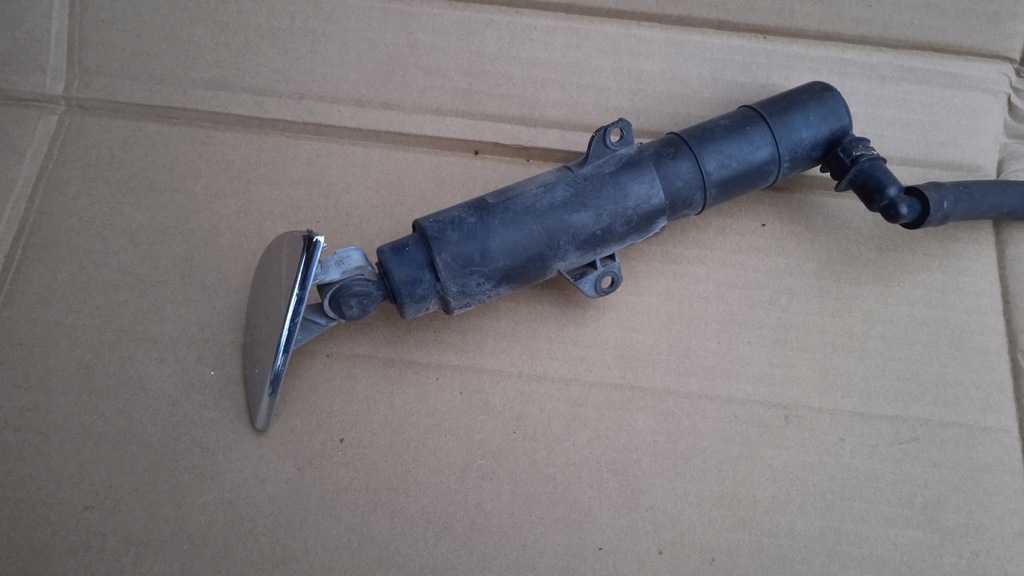 фото №3, Cooper r56 омыватель фара заглушка правый