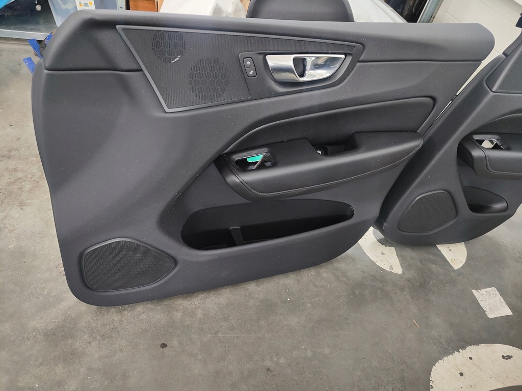 фото №6, Xc60 ii lift сиденья заднее сиденье обшивки туннель