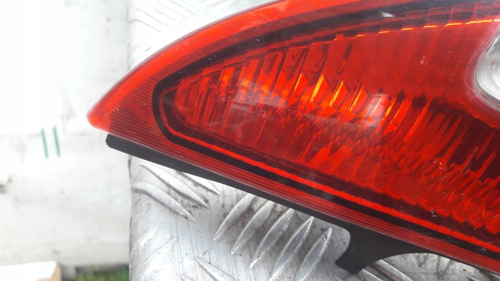 фото №11, Fiat ulysse ii лампа левая задняя cała