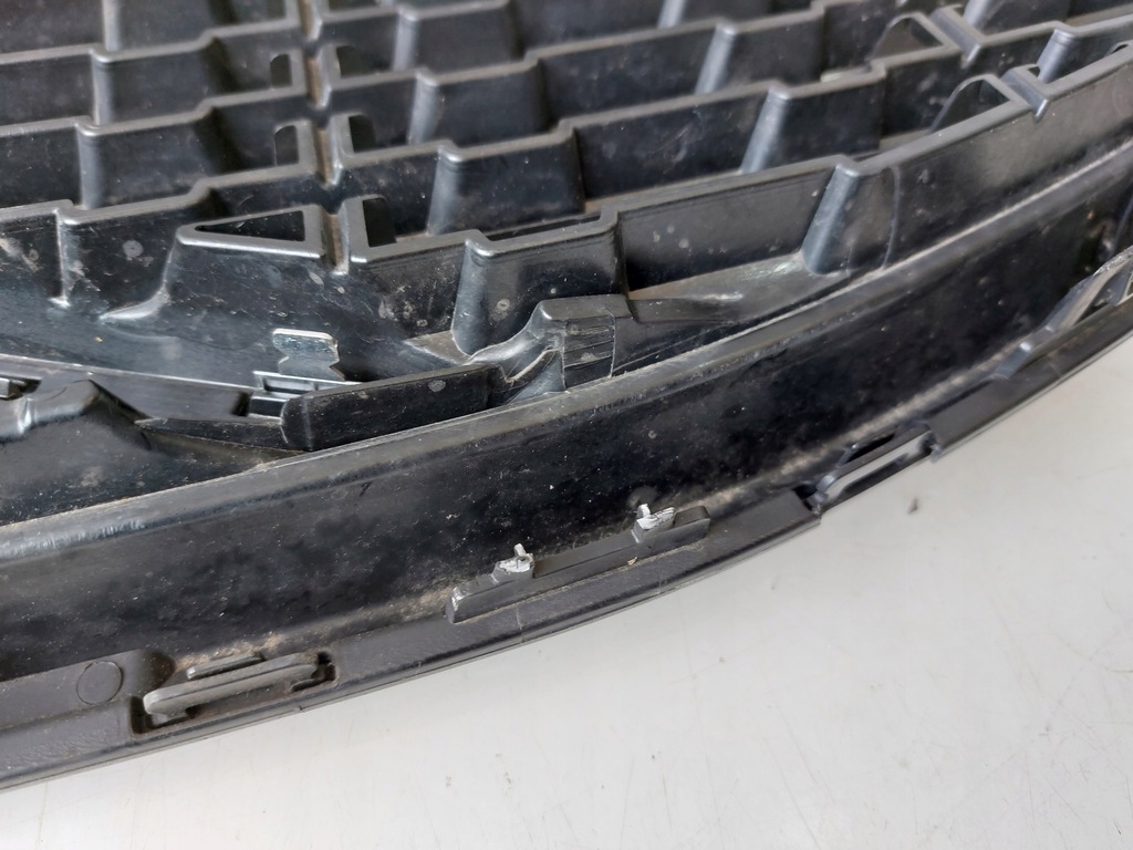 фото №9, Volvo xc60 ii r-design решітка радіатора решітка радіатора 31425534 оригінал