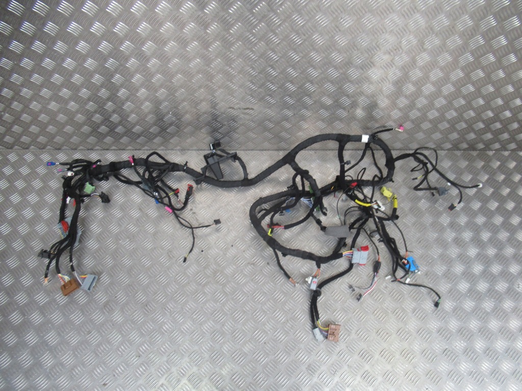 фото №5, Maserati levante 3.0i v6 электропроводка консоли панели