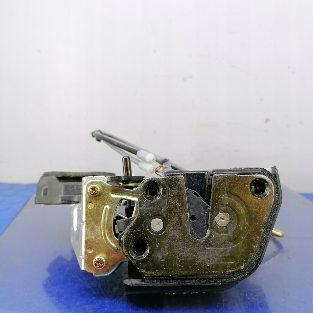 фото №6, Kia sportage ii замок дверь задняя правый 5pin