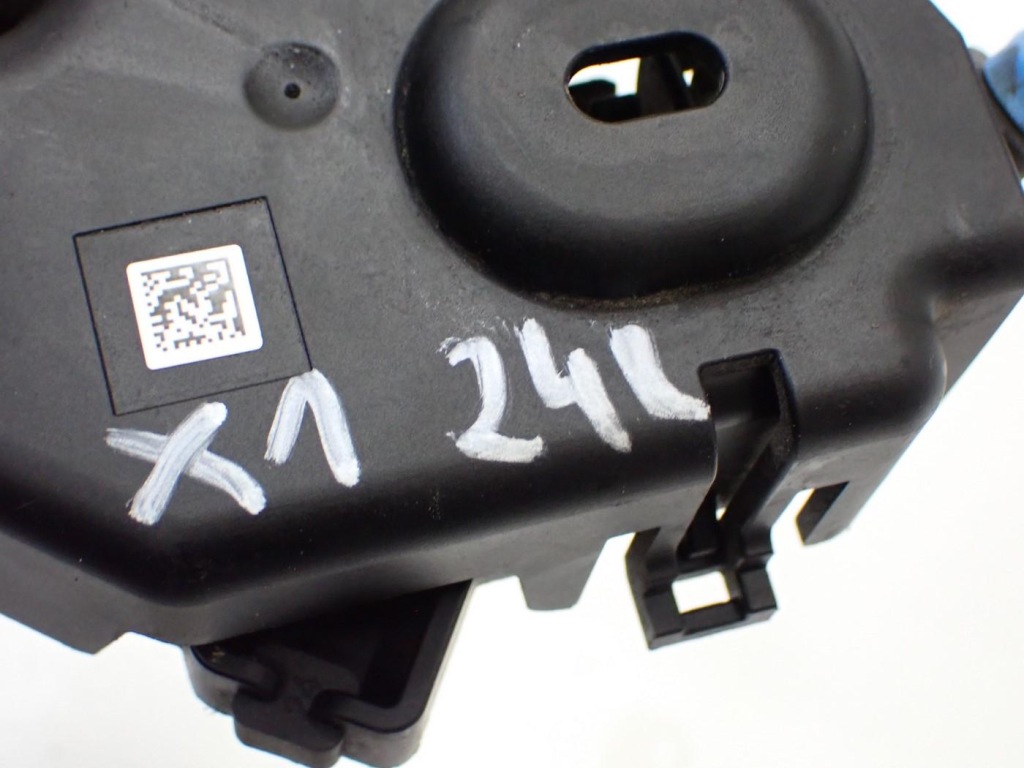 Датчик давления топлива защита bmw x1 u11 iii x2 u10 ii 1.5 hybrid b38 24r Доставка