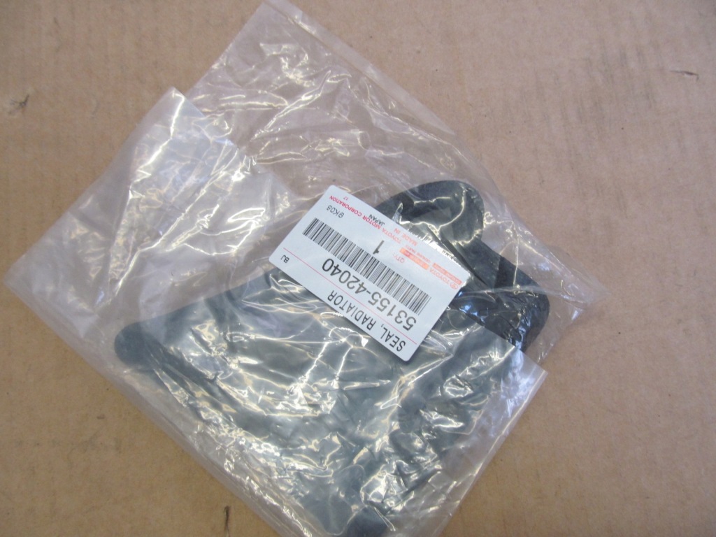 Купить Toyota rav 4 12- накладка заглушка 53153 42010 c308