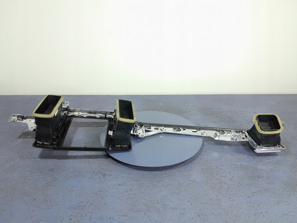 фото №8, Volvo s90 ii v90 dekor консолі ґрати обдув середній eu 31403974