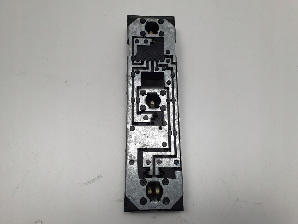 Вкладыш лампы mini r50 r53 левый правый задний  89023373 кронштейн Цена