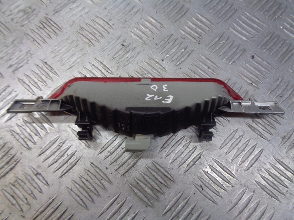 фото №2, Свет стоп-сигнал toyota corolla e12 hb