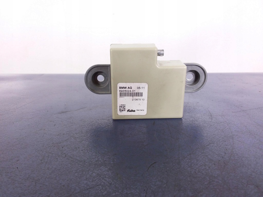 фото №1, Bmw 3 e91 усилитель модуль антенны 6935024
