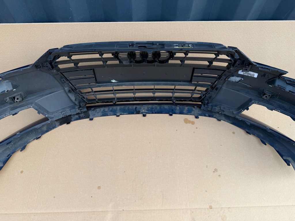 Бампер решётка радиатора audi a3 8v lift 2016 оригинал хороший состояние Недорого