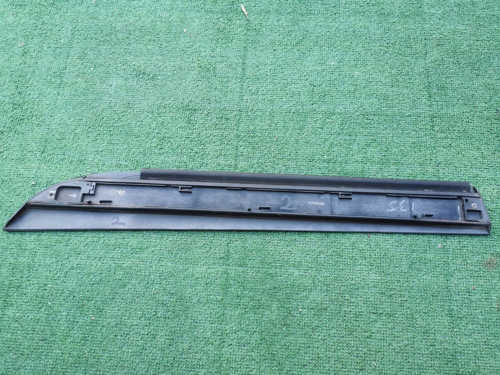 фото №5, Audi a6 c6 rs6 правая задняя молдинг задняя przed liftem