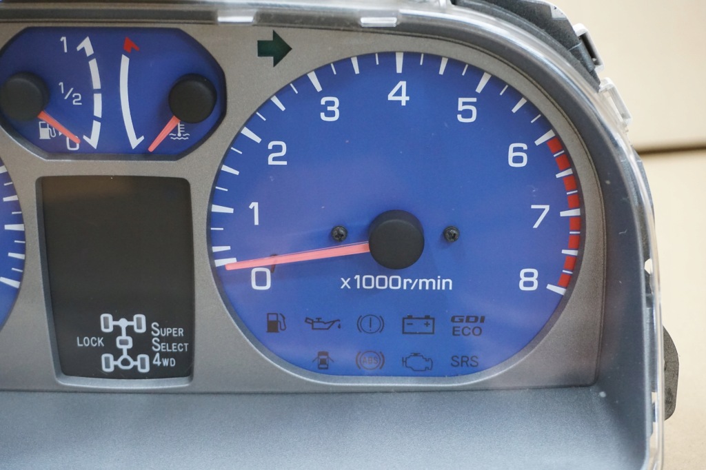 фото №5, Pajero pinin счетчик приборы км/ч 2,0 gdi eu