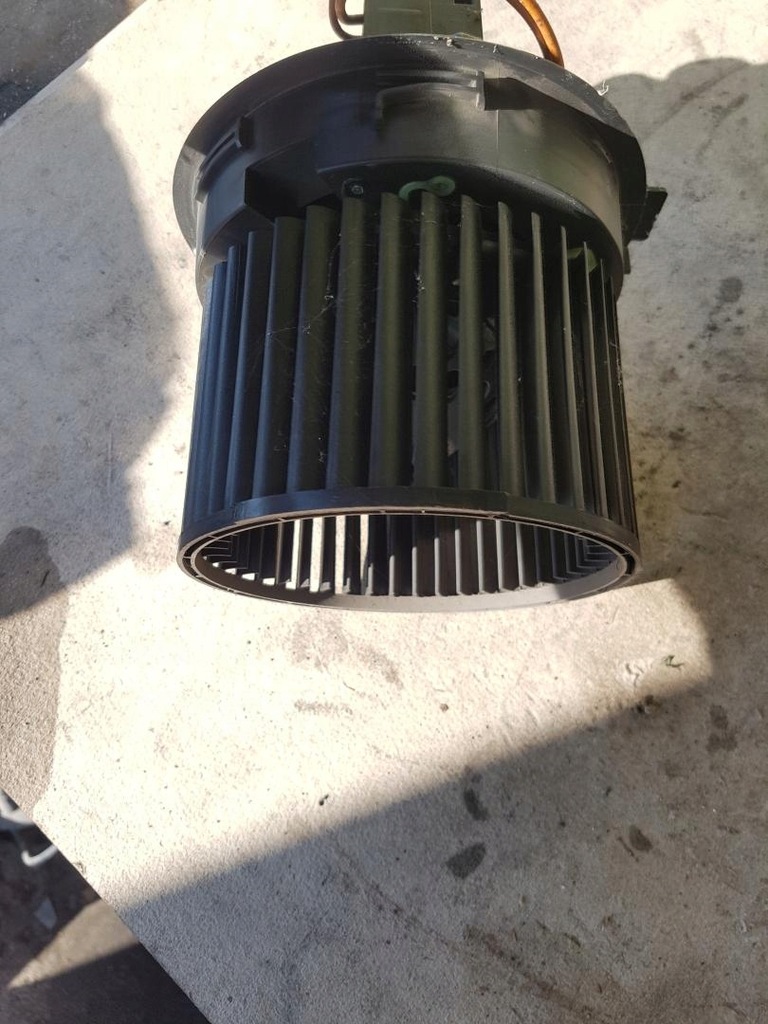 фото №3, Повітродувка обігрівача renault clio iv t1020778j