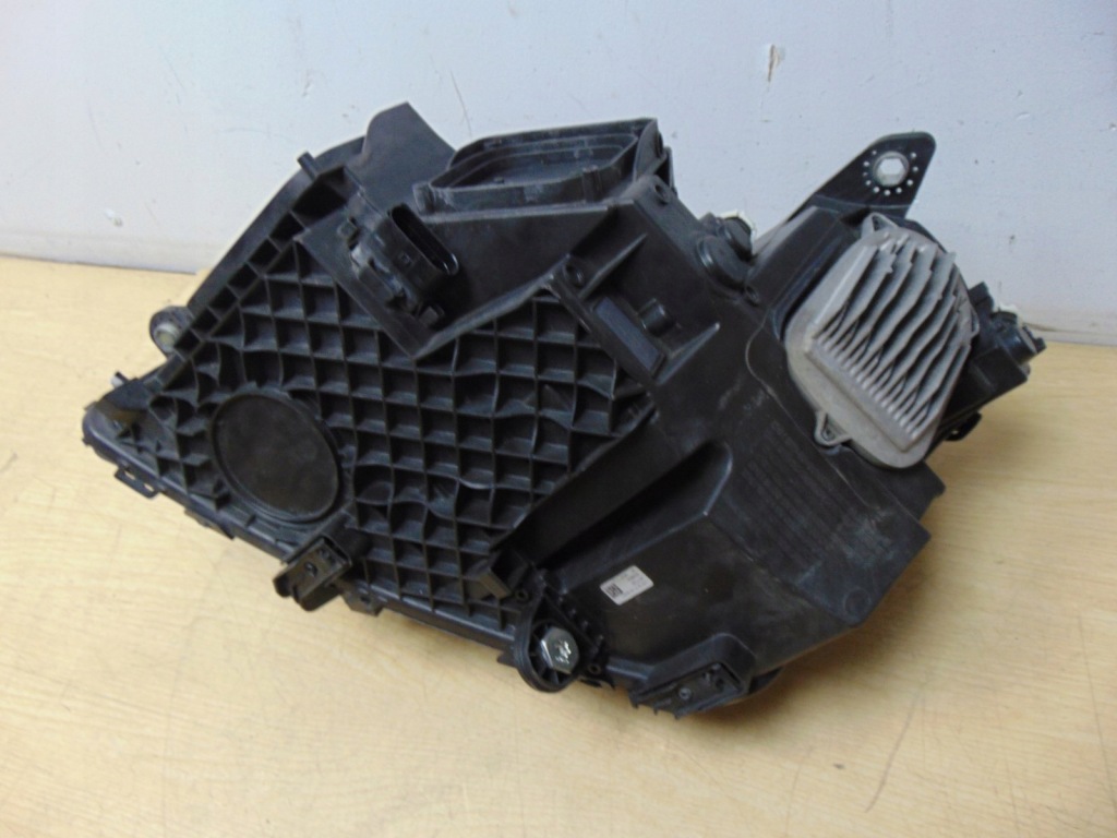 Фара правая перед mercedes glc w253 full led europ Доставка