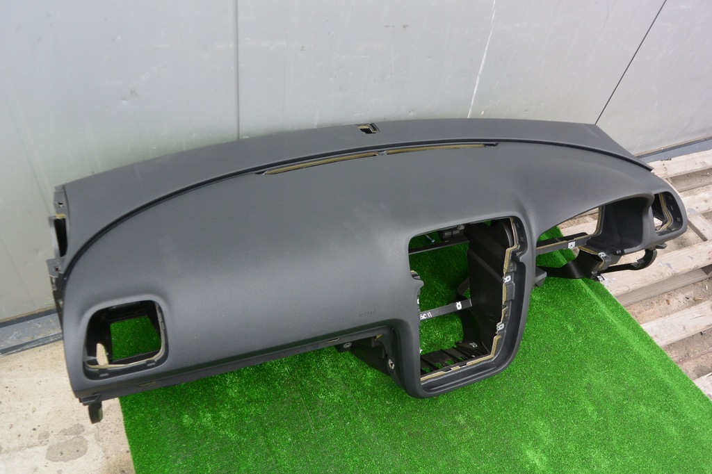 фото №4, Приборная панель приборная консоль kokp vw scirocco iii uk