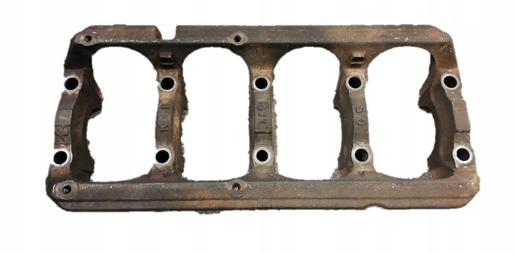 фото №1, Mitsubishi carisma 1.8 16v gdi основание вала