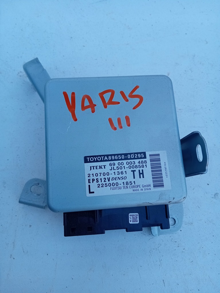 фото №1, Бортовой компьютер усилителя toyota yaris iii 89650-0d295