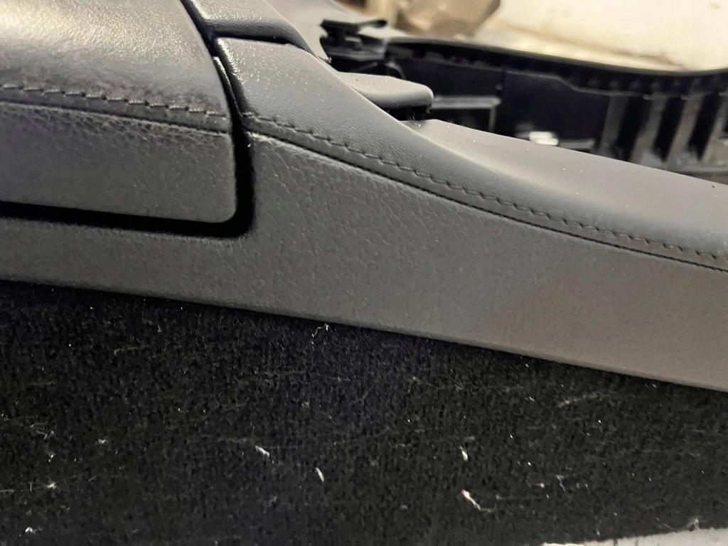 фото №12, Підлокітник бардачок тунель mercedes w213 cls w257 a2136802601