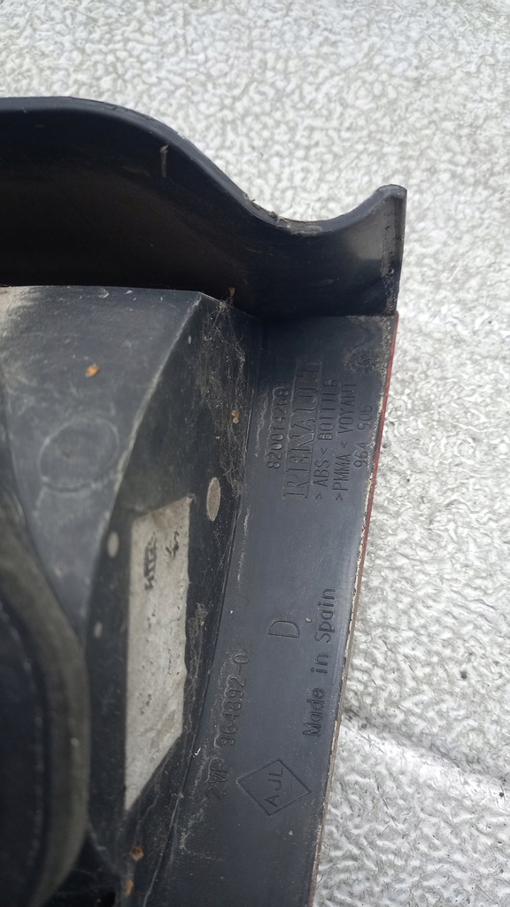 фото №6, Лампа правая задняя renault megane 04r kombi