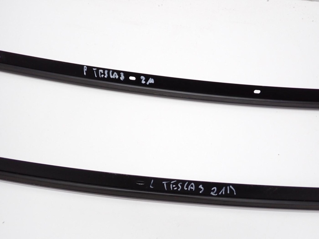 Молдинг дахова дах комплект 1083520-01-d 1083519-01-d tesla model 3 21r Доставка
