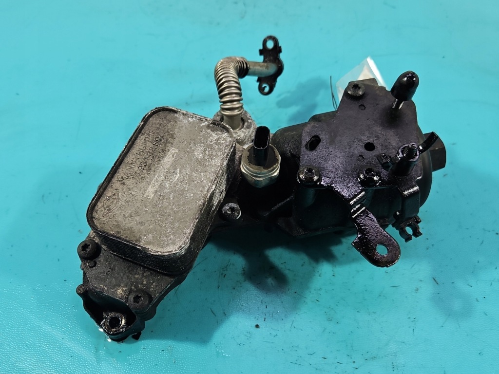 фото №1, Основание фильтра масла корпус toyota proace city 9823532380 1.5 d4d