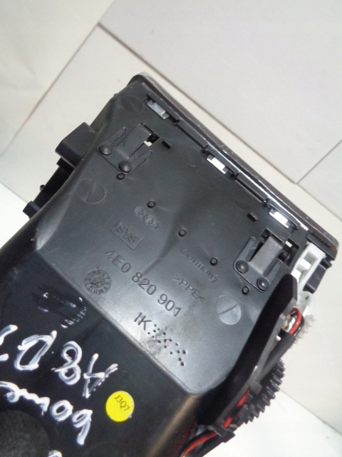 фото №14, Решітка обдув ліва audi a8 d3 4e0820901