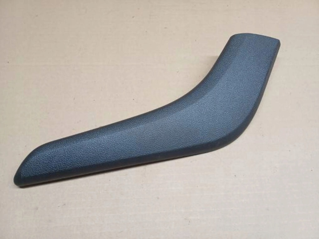 фото №1, Захист ручки тримач обшивка двері правий права задня skoda scala 654867198a