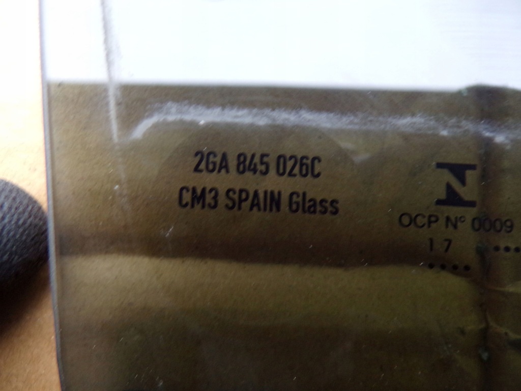 фото №3, Стекло дверь правый задняя vw t-roc 2017r. тонированная