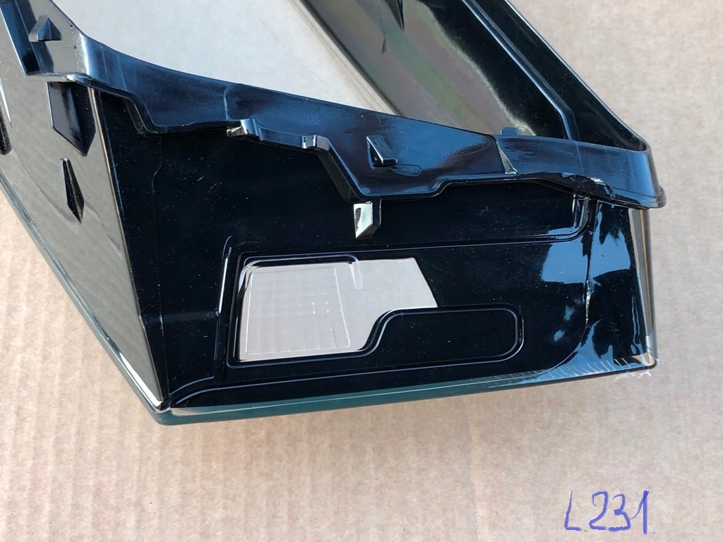 Стекло накладка фары фара левый передний к audi q7 4m 2015-2019 Недорого