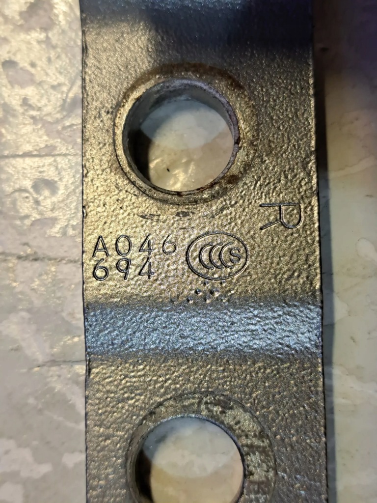 фото №5, Lexus rx 450h 2021 петли