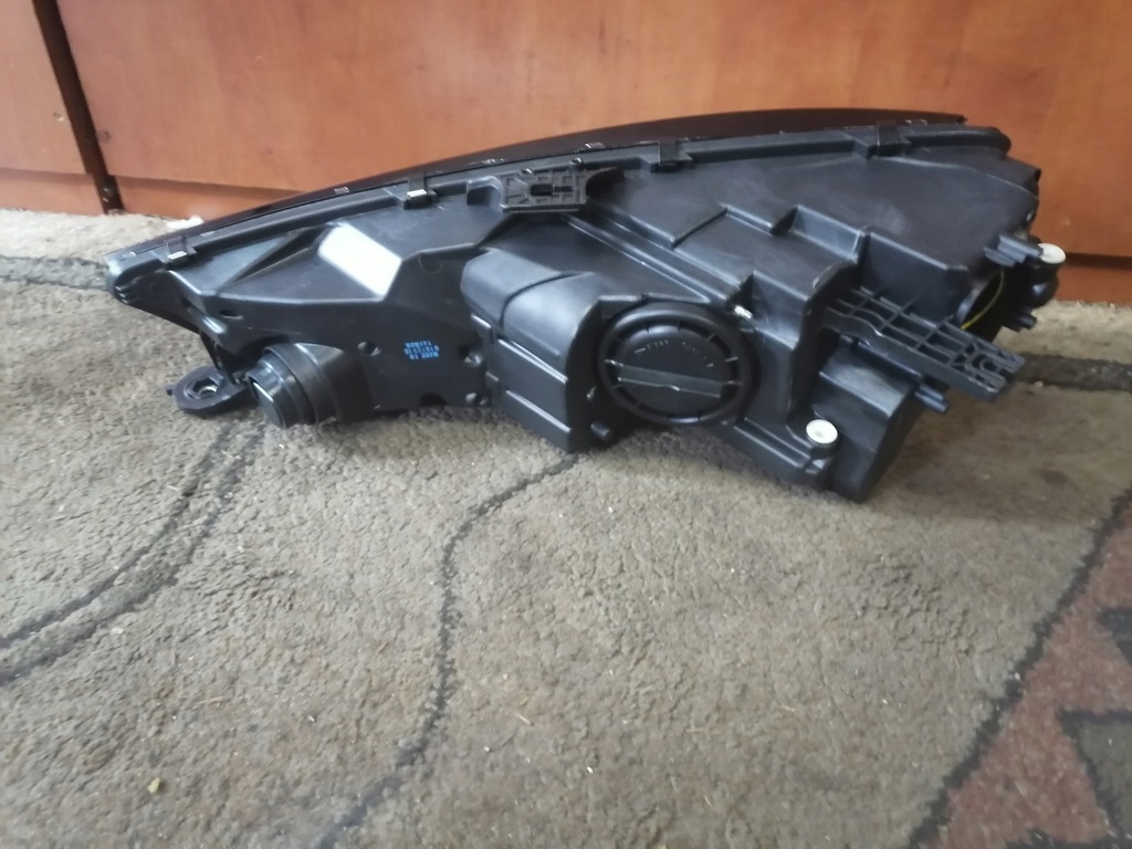 фото №10, Лампа права фара правий audi a4 b9 bi-xenon