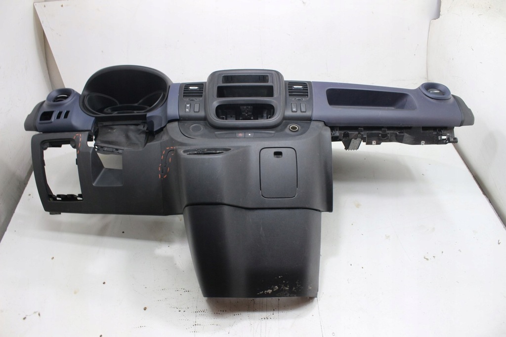 фото №9, Панель приладів консоль trafic iii vivaro b eu