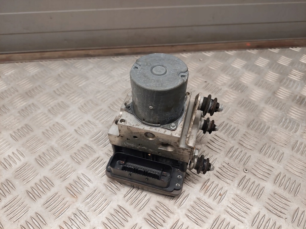 фото №1, Audi a8 s8 d4 4h 2015 насос abs