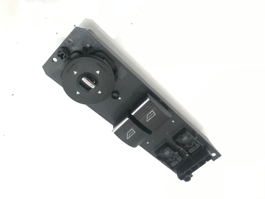 фото №1, Fiesta mk7 lift панель переключатель окон зеркал eu