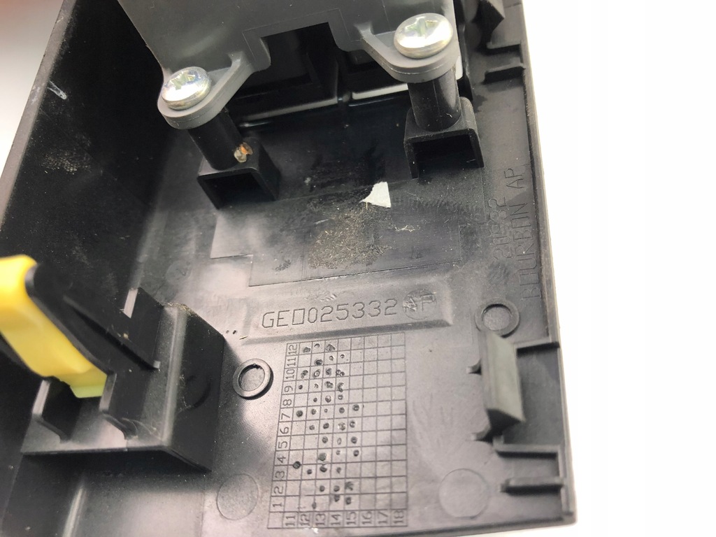 фото №6, Toyota auris ii переключатель окон левый перед 74232-02e20