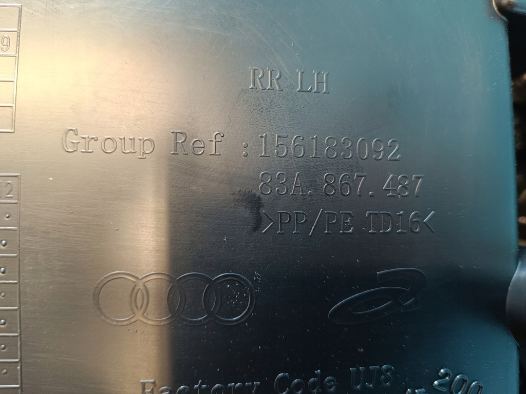 фото №11, Audi q3 f3 sportback 1.4 tsi 110kw 2024r обшивка двері лівий задня 83a867487