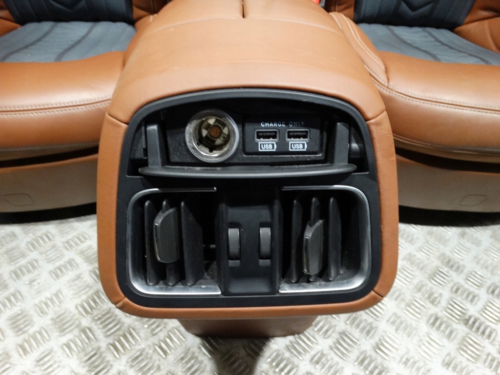 фото №5, Idealne kpl. сиденья кожа maserati levante подогрев 1