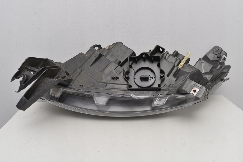 фото №15, Оригинальная лампа правая renault espace v 260108934r