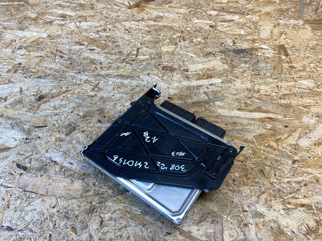 фото №7, Бортовой компьютер блок управления двигателя peugeot 308 iii t10 1.2b aut 9846386380