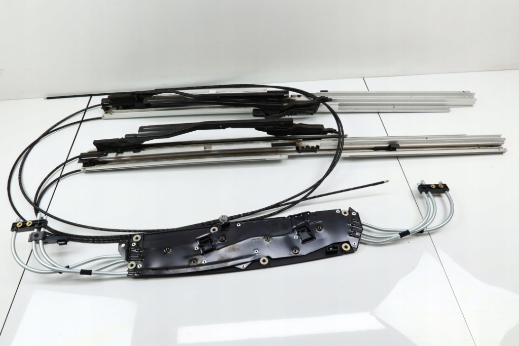 фото №7, Mercedes w246 b-klasa люк механизм трос направляющие тросы панорама