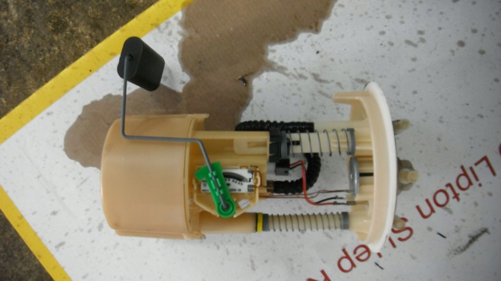 фото №1, Smart fortwo 0.6 t 98-02 насос топлива поплавок