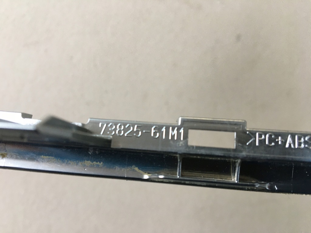 фото №7, Suzuki s-cross рамка корпус радио 73825-61m1