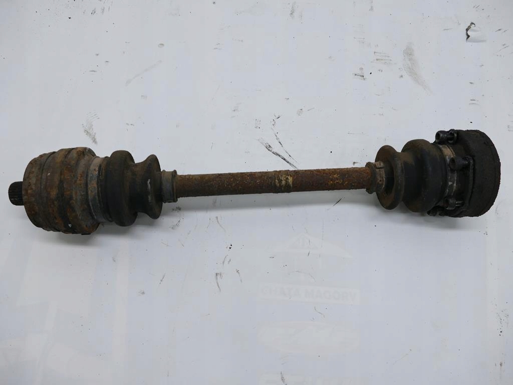 фото №1, Mercedes s w126 300 se привідний вал правий задня права